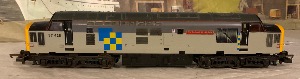 Class 37 Sir Robert McAlpine 37 425