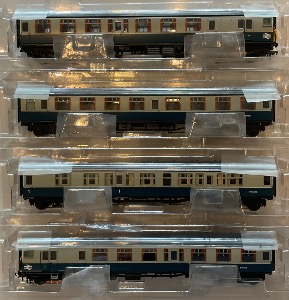 31-427 Class 411 CEP4-car EMU BR blue/grey 7113