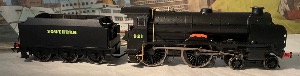 R3458 Schools Class Shrewsbury 921