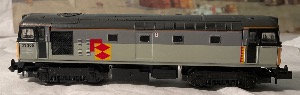 Graham Farish 8317 Class 33 BR Distribution Sector