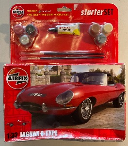 Airfix Jaguar E-Type 1:32. A55200