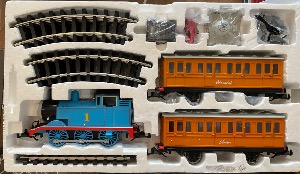 90068 Thomas with Annie & Clarabel G scale Train Set