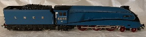 R327 Mallard LNER 4468