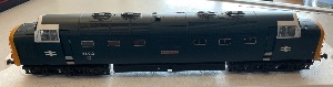 32-527 Class 55 Deltic 55012 Crepello
