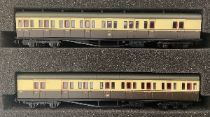 Dapol B Set Coach Twin Pack GWR Shirtbutton
