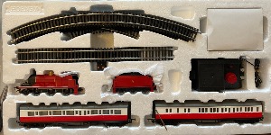 R9073 James Passenger Train Set