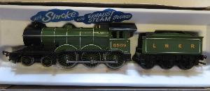 R350 B12 with Smoke & Steam sound effect LNER 8509