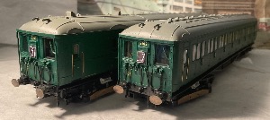 R3162A British Rail 2-BIL 2142 Trian Pack 