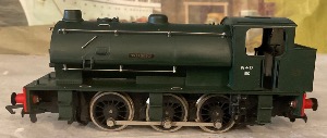 Dapol J-94 Warrington 0-6-0 tank WD