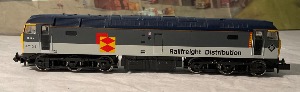 Graham Farish 8023 Class47 Railfreight Distribution