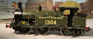 R3540 Wainwright H Class 1324 DCC Fitted